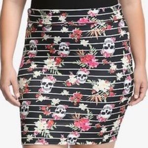 Torrid Plus Size Pencil Floral Skull with Stripes Skirt 3X NWOT
